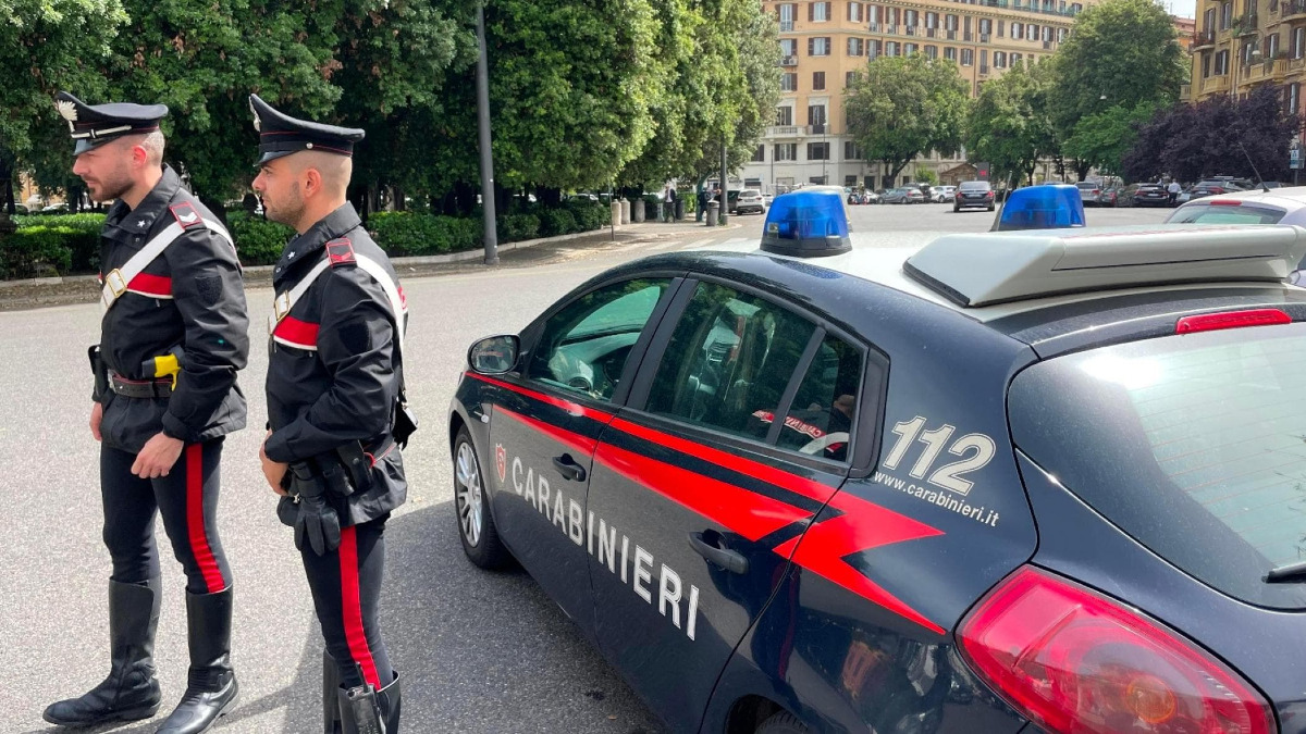 Droga e furto di energia a Boccadifalco: raffica di denunce e sequestri - 