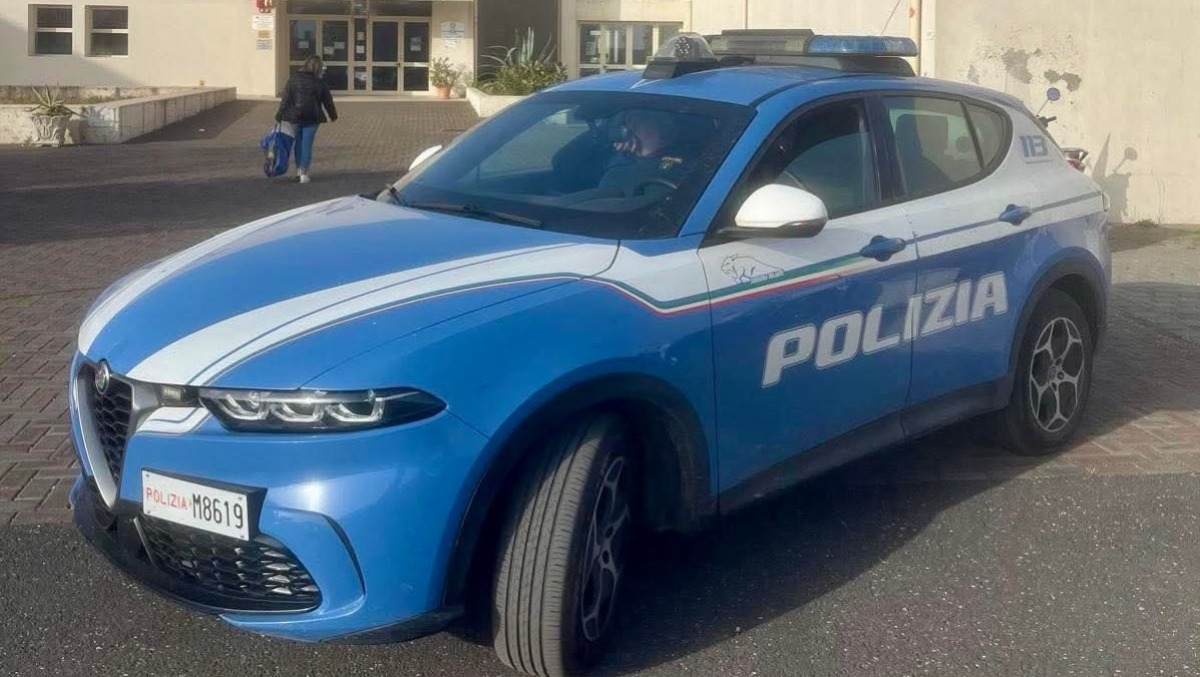 Siracusa, stretta della Questura dopo saccheggi nelle scuole: denunciato un 28enne - Credit Foto Questura di Siracusa