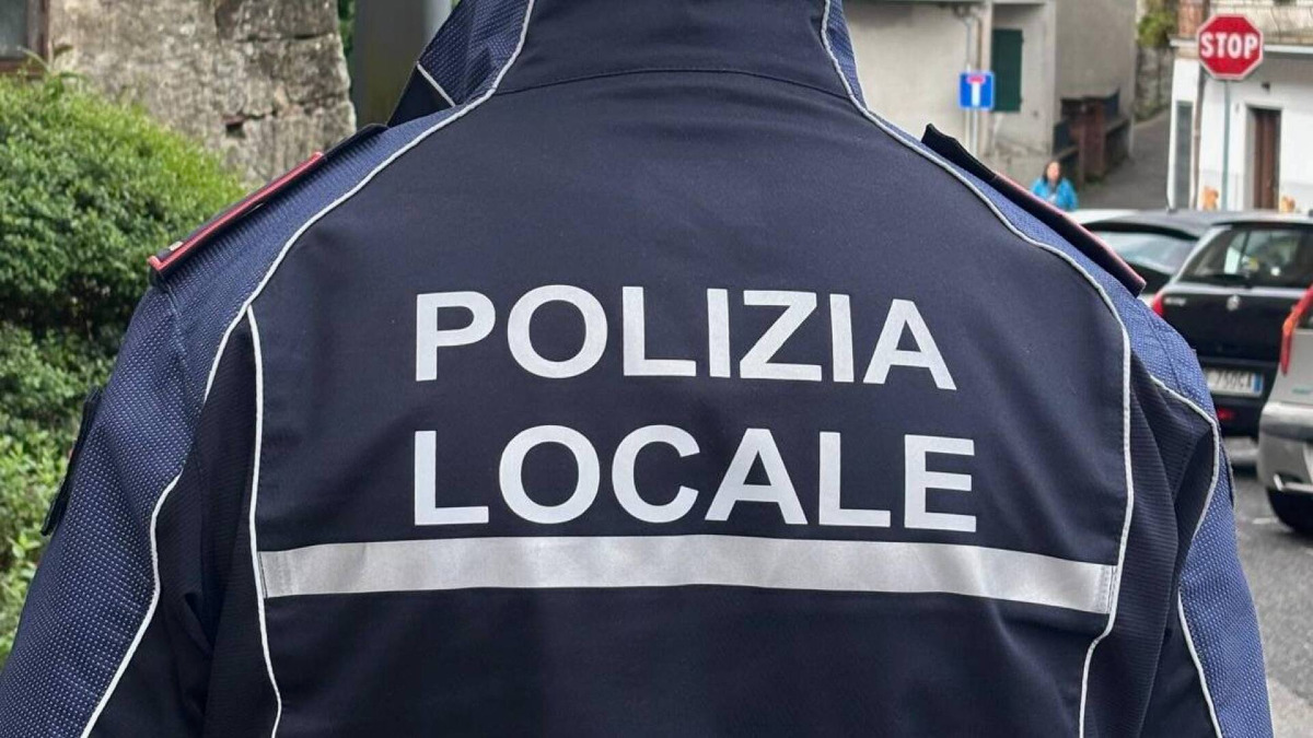Riposto: 35 verbali e nuove misure al mercato ittico, intensificati i controlli della polizia locale - 