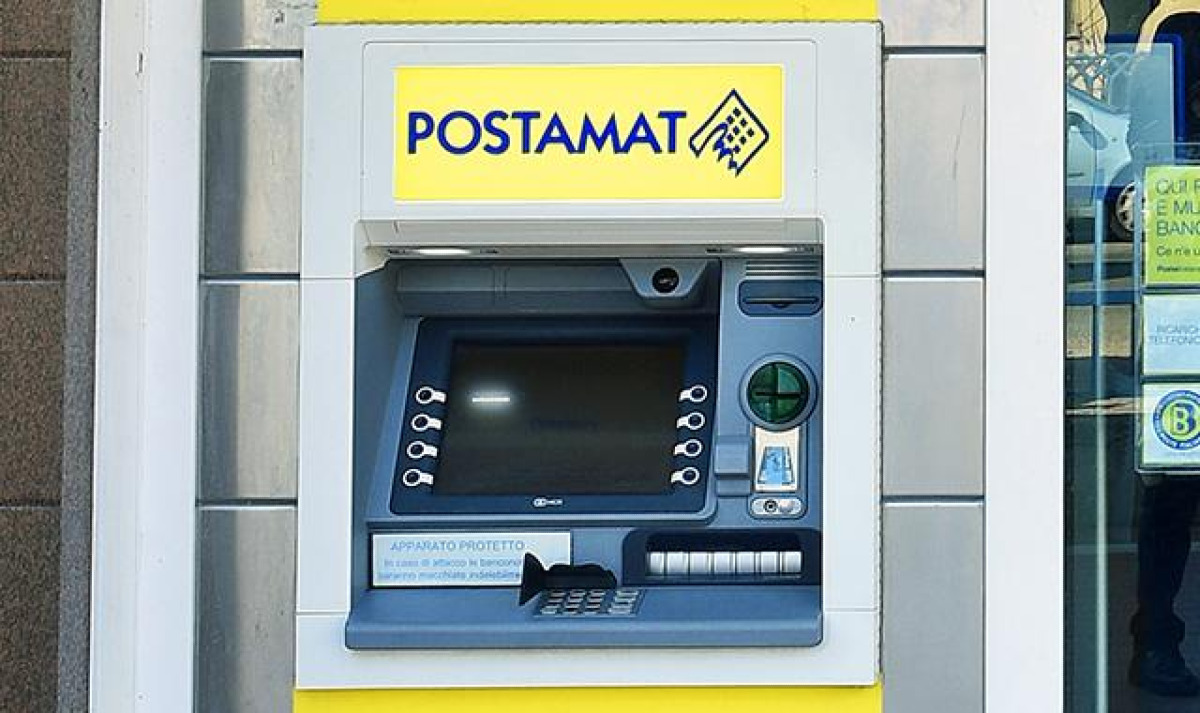 Marmotta difettosa: fallito assalto all'Atm delle Poste in via Canfora a Catania - 