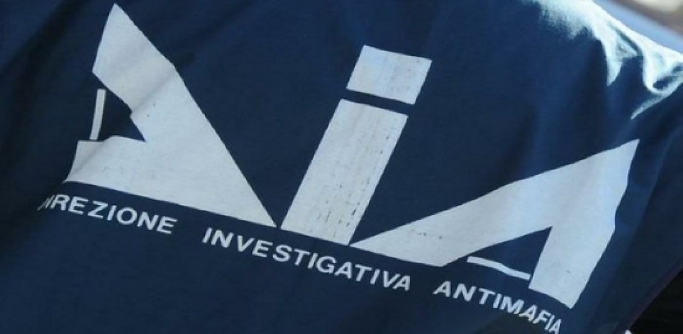 Messina, 21 avvisi e misure cautelari: sequestri per traffico illecito di rifiuti e aggravante mafiosa