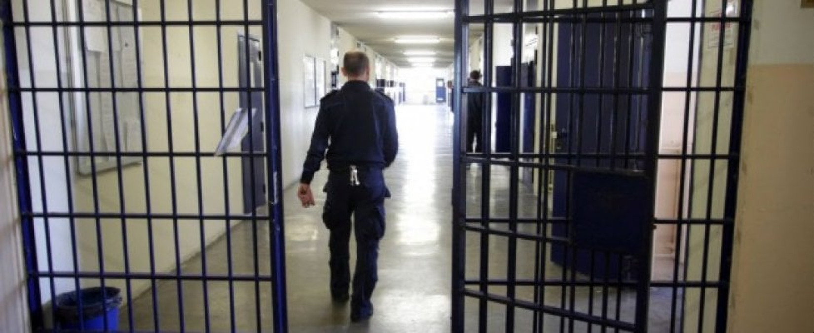 Incendio al carcere minorile Malaspina di Palermo: detenuti appiccano fuoco a un materasso - 