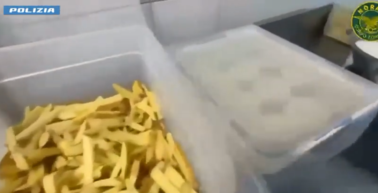 VIDEO - Controlli a Catania: tre locali del centro sospesi, sanzioni per oltre 51 mila euro tra igiene e lavoro nero - 