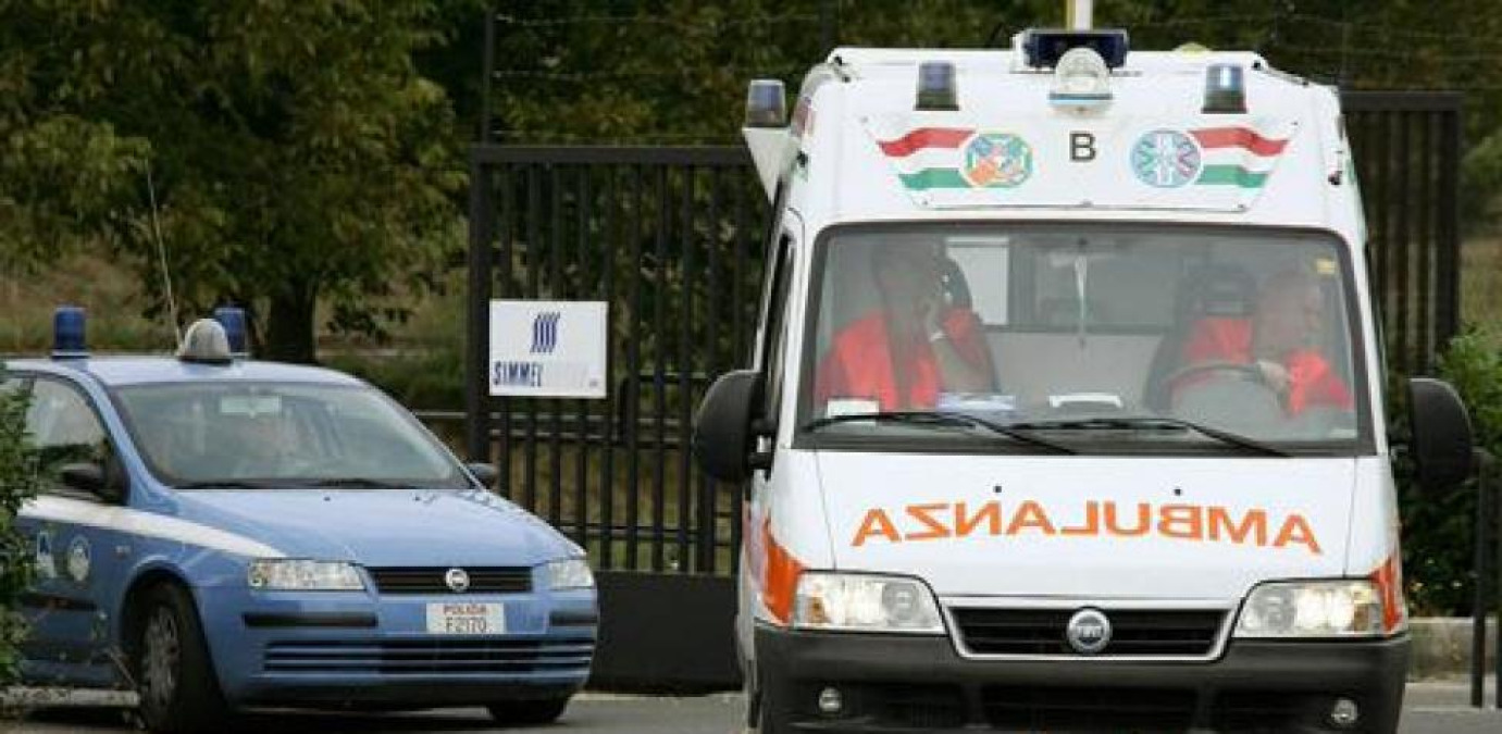 🔴ULTIM'ORA🔴Incidente auto-moto in centro a Messina: motociclista in condizioni serie, indagini della Polizia municipale - 