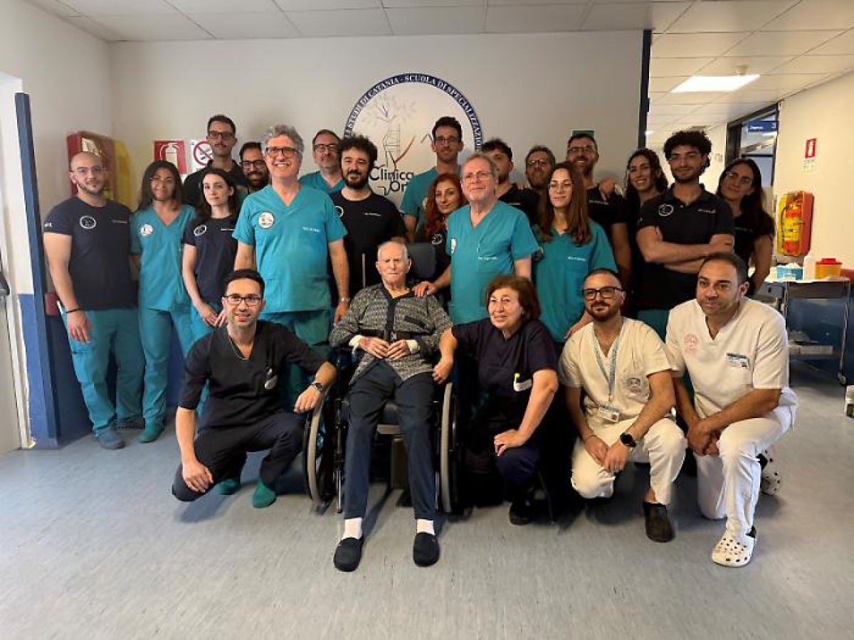 Operato e dimesso in pochi giorni: 104enne torna a casa dopo frattura al femore al Policlinico - 