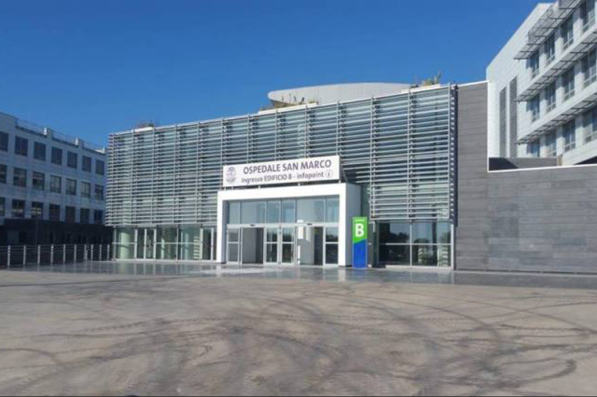 Chirurgia robotica al San Marco: proctocolectomia totale e J‑Pouch per paziente con rettocolite ulcerosa - 