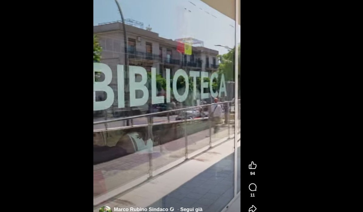 Sant'Agata li Battiati, inaugurata la nuova biblioteca comunale nella sede del Comune - 