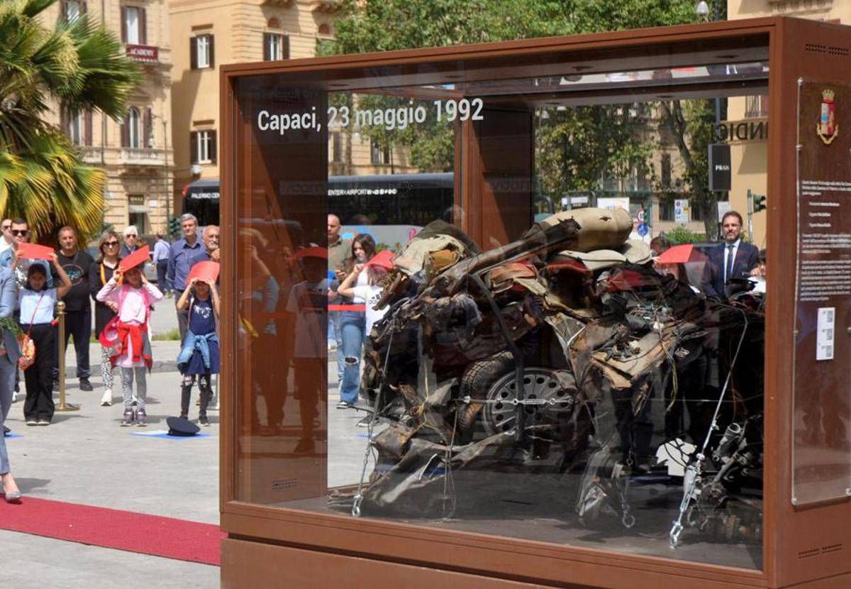 È polemica per 'trasloco' auto strage Capaci a Palermo, sindacati penitenziaria sul piede di guerra - 