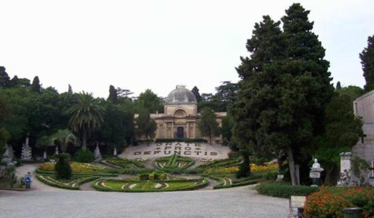 Festa della Repubblica: nuove disposizioni del Comune di Messina per i servizi cimiteriali - 