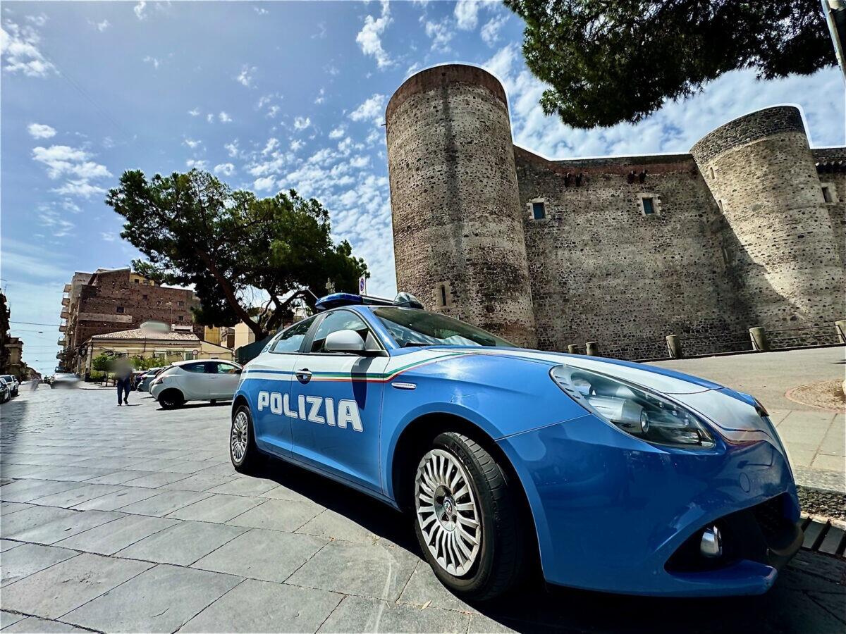 Arrestato a Catania un 46enne per resistenza a pubblico ufficiale ed evasione durante un controllo della Polizia - 