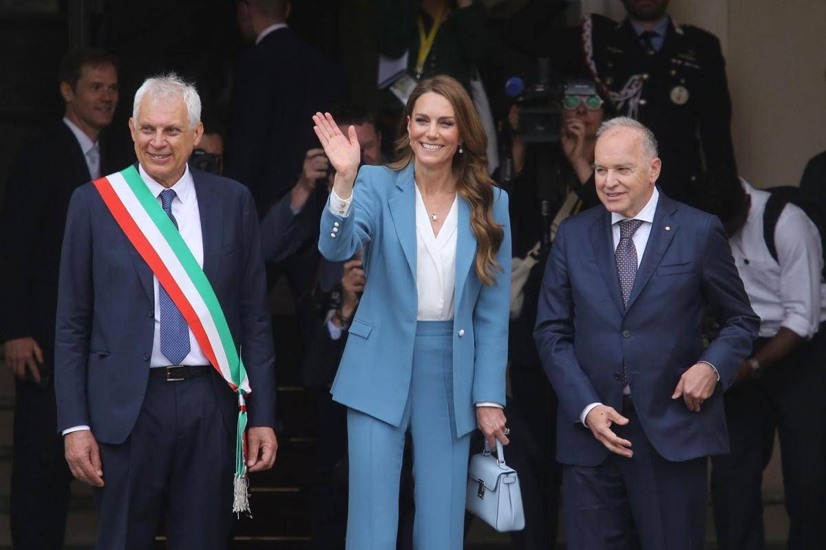 Kate è arrivata a Reggio Emilia, è il suo primo viaggio all'estero dopo la malattia - 