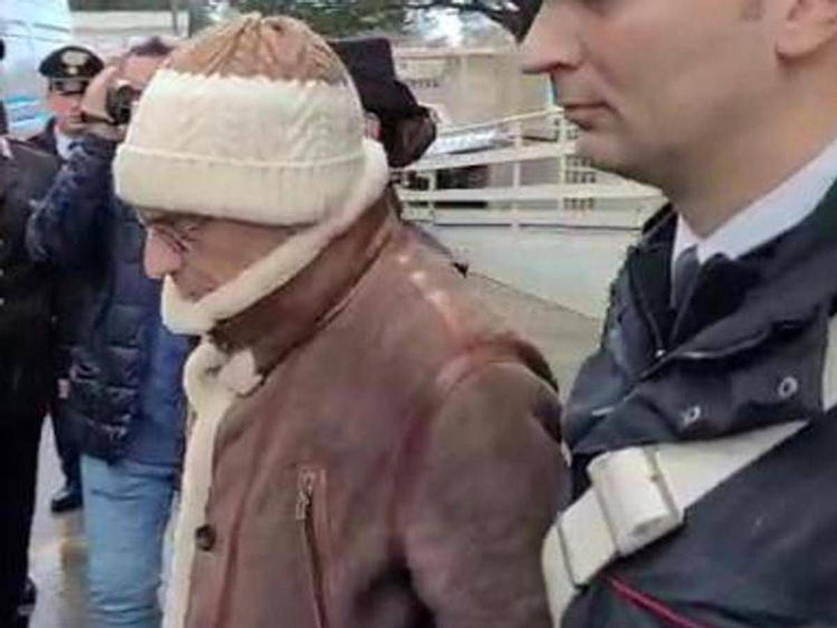 Messina Denaro, la Dda chiede l’arresto delle sorelle del boss: indagate per aver favorito la latitanza - 