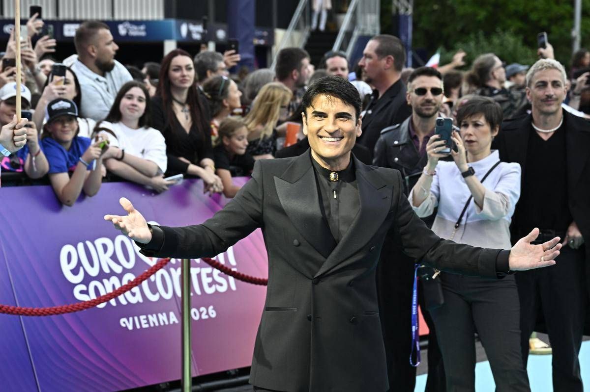 Eurovision, ministro Mazzi a Vienna per la finale con Sal Da Vinci: è la prima volta del governo - 