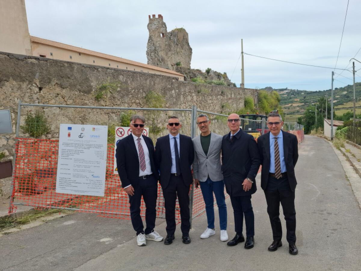 Lavori di Sostituzione della Rete Idrica nel Comune di Caltanissetta Iniziati il 4 Maggio - 