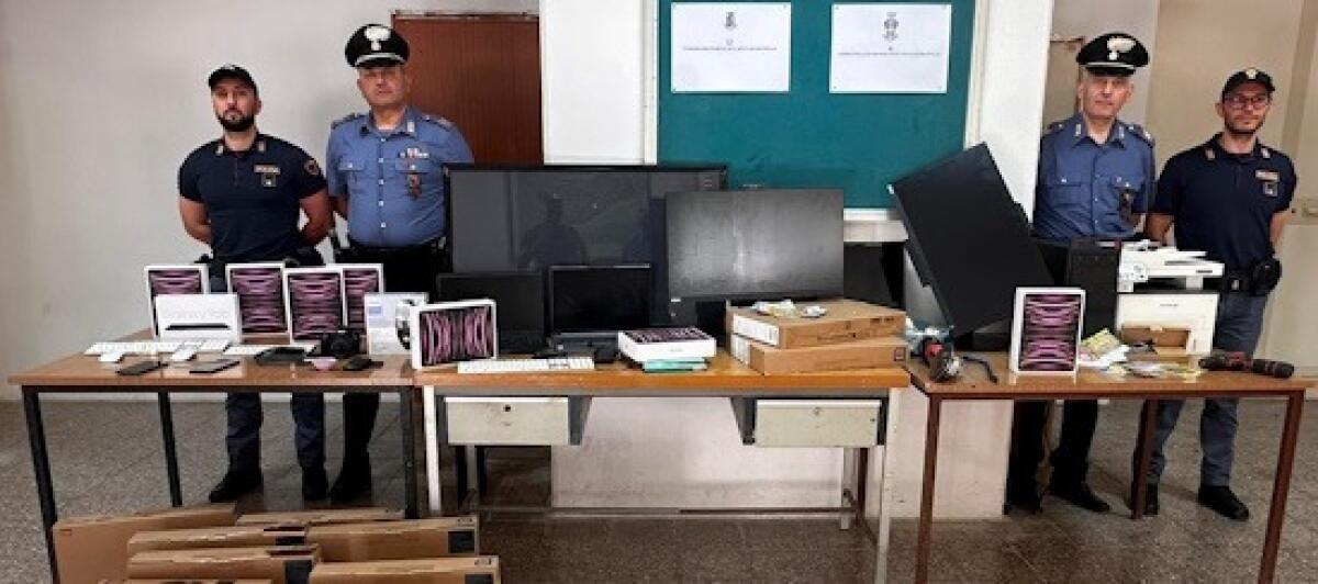 Operazione congiunta della Polizia e Carabinieri di Messina smantella una rete di furti nella zona di Sant’Agata di Militello - 