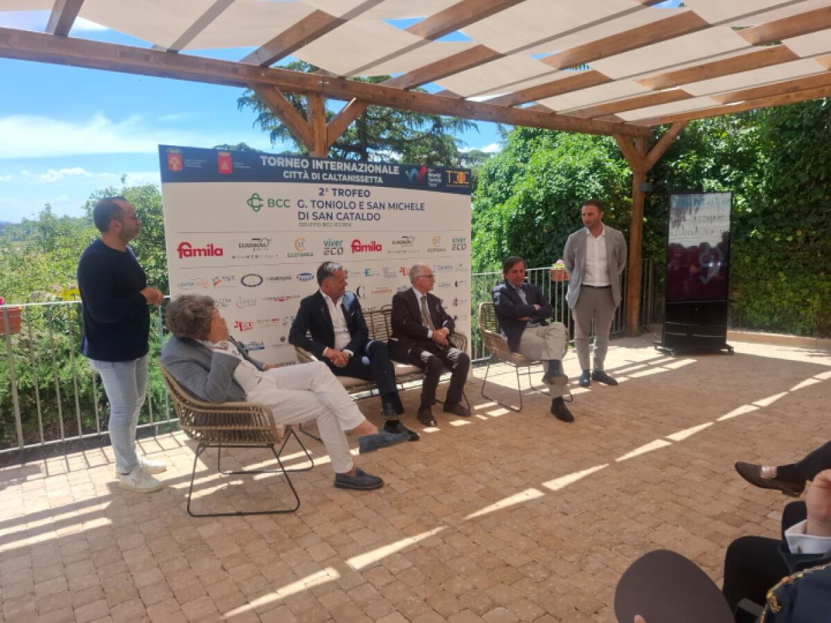 Torneo Internazionale di Tennis: La Nuova Edizione Presentata dal Comune di Caltanissetta - 