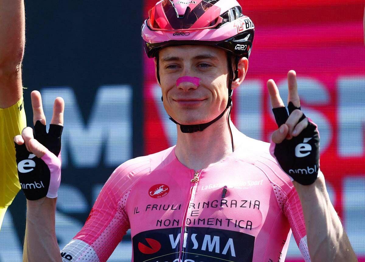 Giro d'italia, Vingegaard si impone a Piancavallo e ipoteca la vittoria finale - 
