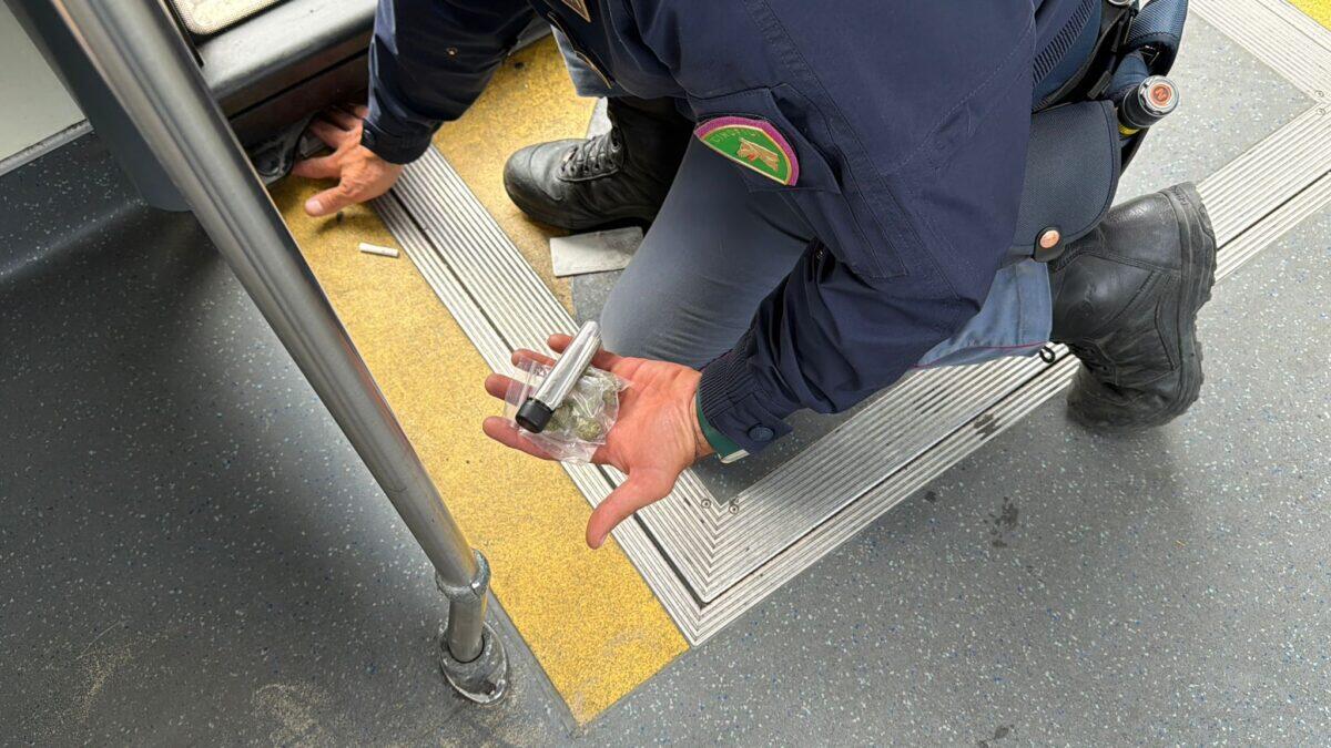 Controlli della Polizia a Catania: oltre 250 dosi di droga sequestrate e sei pusher arrestati durante la festa dei lavoratori - 