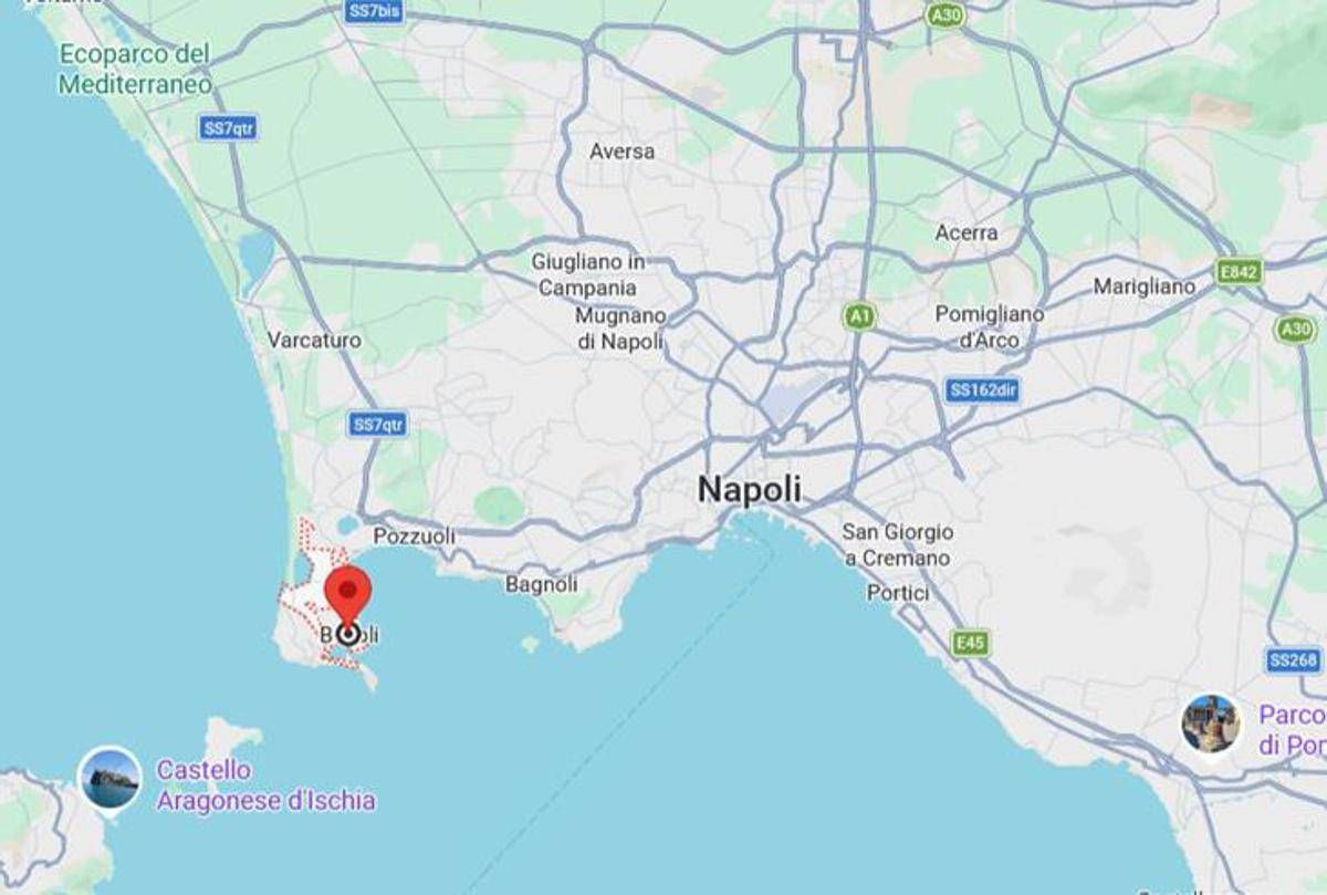 Terremoto Campi Flegrei, forte scossa di magnitudo 4.4: paura a Napoli e scuole chiuse a Bacoli - 