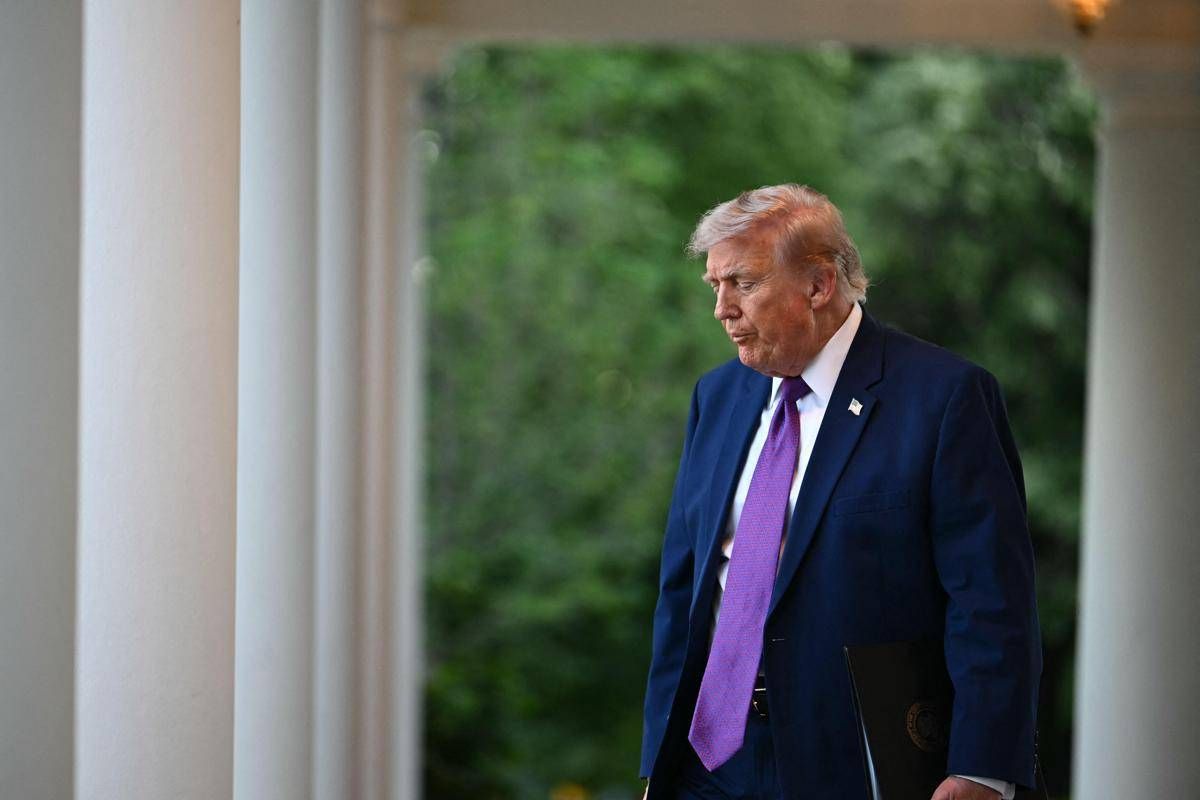 Usa-Iran, Trump pensa a nuovi attacchi. Teheran: "Pedaggi per Hormuz" - 
