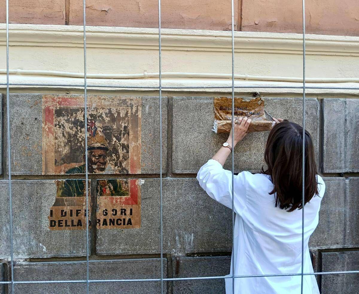 Roma: Municipio I interviene per salvaguardia manifesti degli anni '40 trovati a via Cola di Rienzo - 