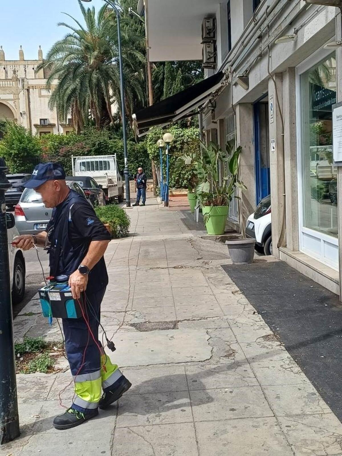 Intervento di AMGEnergia per il ricambio massivo delle lampade esauste nel Comune di Palermo - 