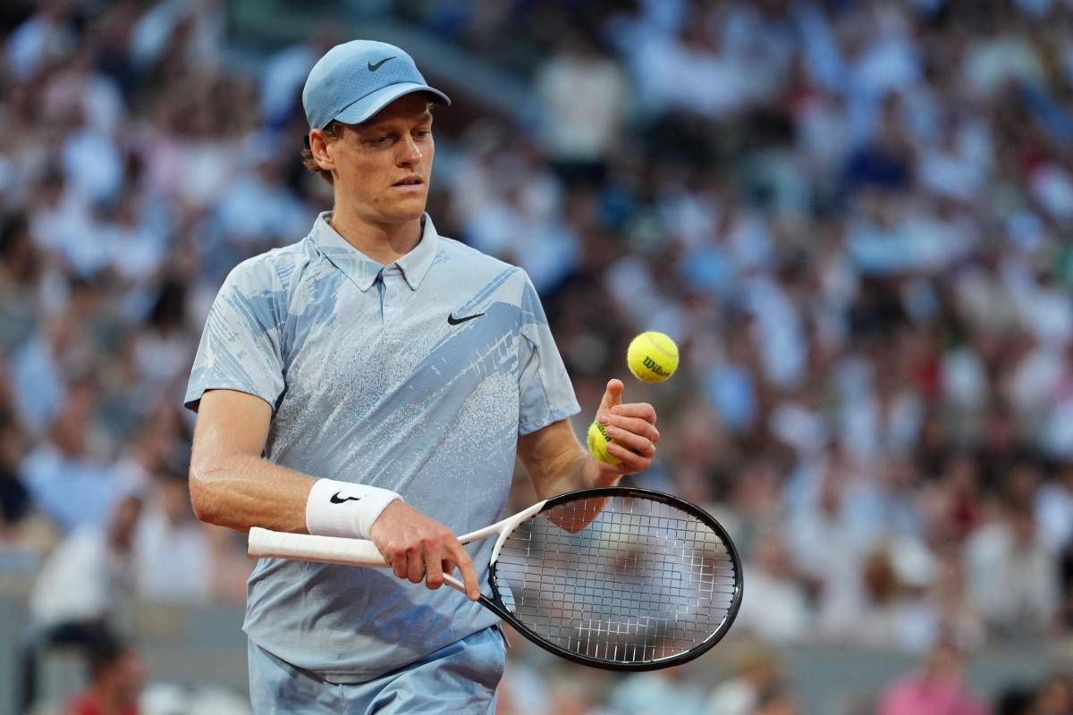 Sinner, il nuovo kit al Roland Garros non convince: "Sembra Cenerentolo" - 