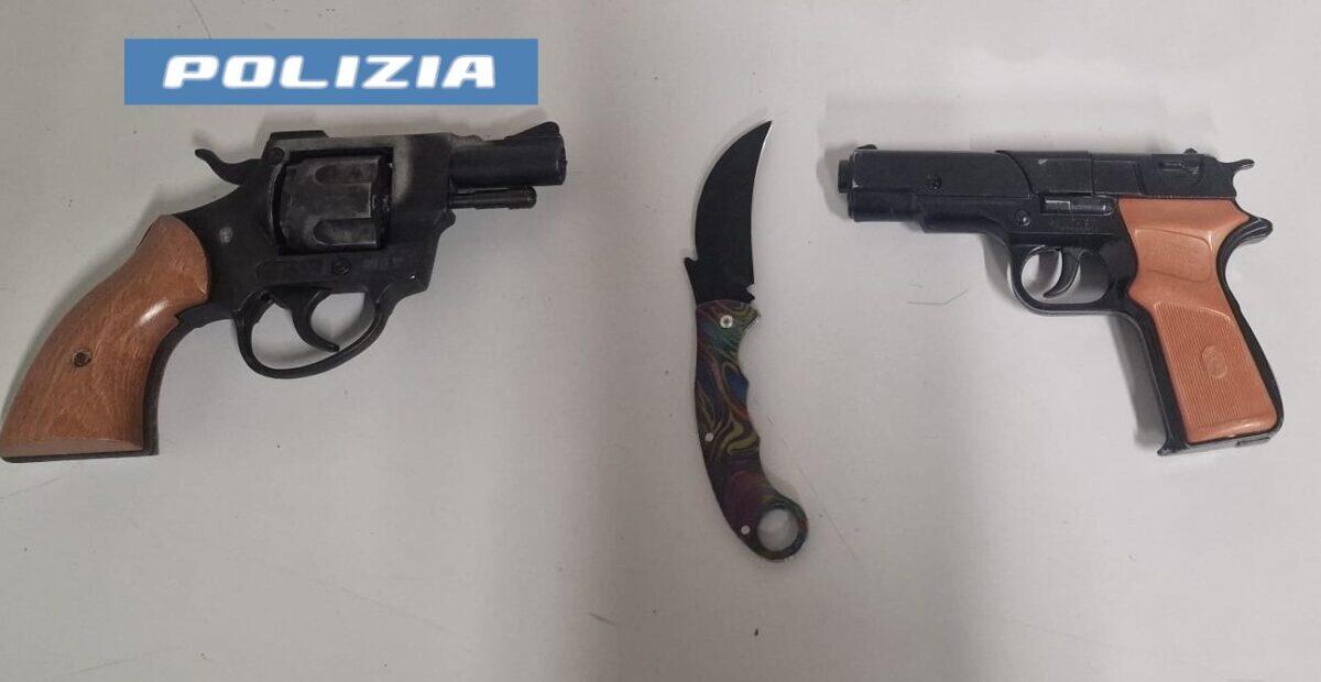 Polizia di Catania arresta due minorenni per rapina aggravata con armi simulate - 
