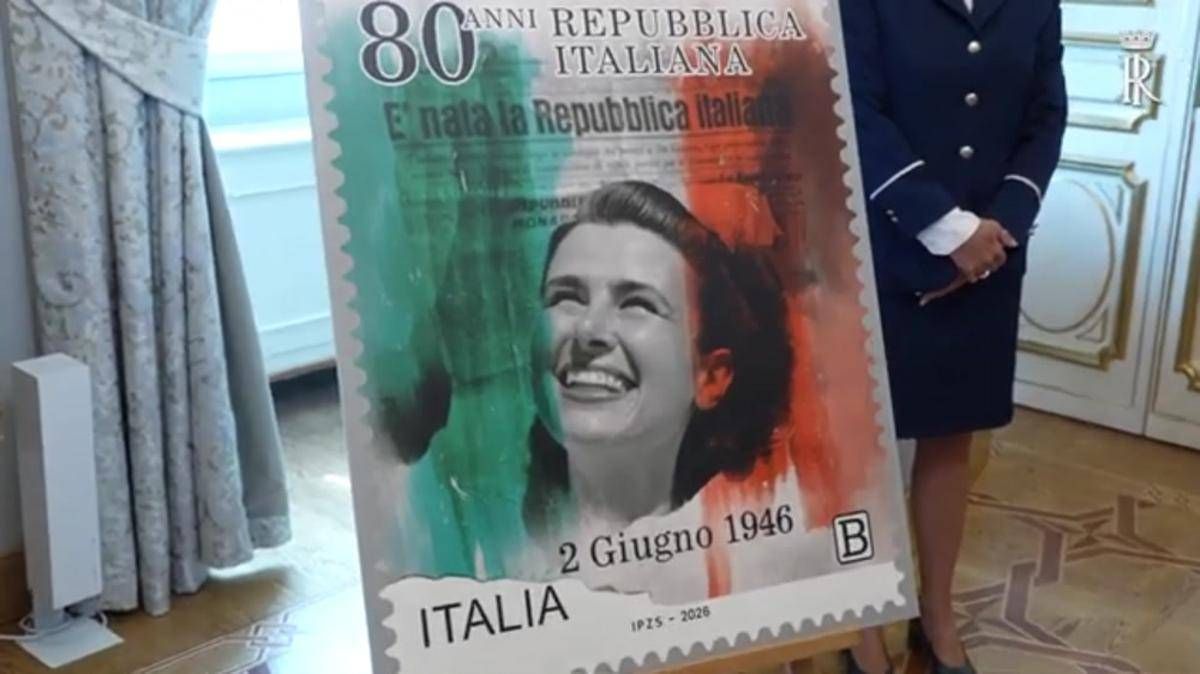 Ottant'anni della Repubblica, presentato a Mattarella il francobollo commemorativo - 