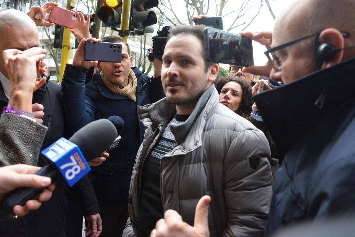 Garlasco, i carabinieri: "Sempio infatuato di Chiara Poggi, nei video intimi il movente del delitto" - 