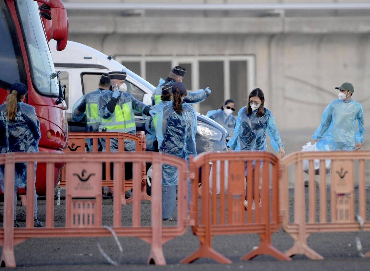 Hantavirus, la circolare del ministero della Salute: quarantena, contagi e mascherine. Ecco cosa prevede - 