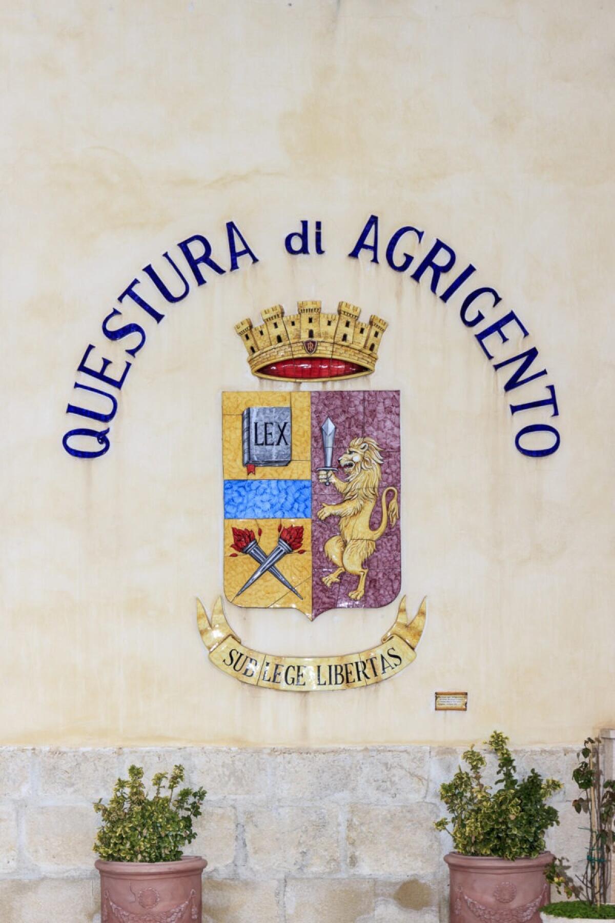 Polizia di Agrigento sospende attività di due locali a rischio per reati gravi e sicurezza pubblica - 