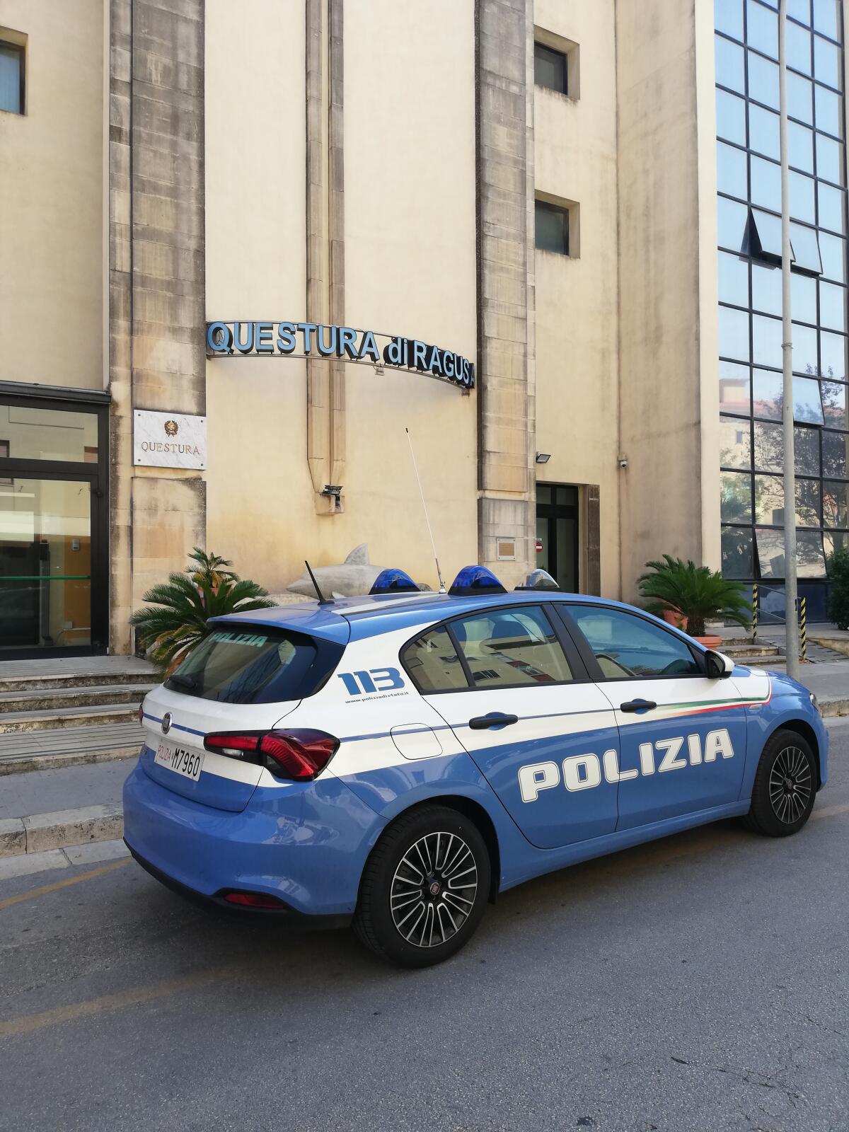Polizia di Ragusa arresta uomo per violazioni delle misure di affidamento al servizio sociale - 