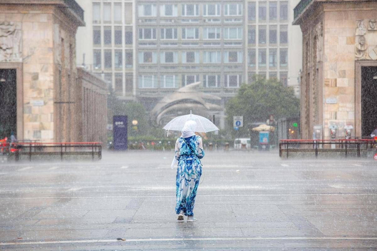 Arrivano i temporali, Italia tra sole e rovesci: le previsioni meteo - 