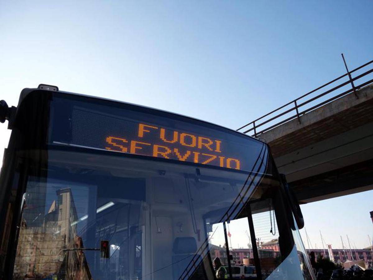 Sciopero 29 maggio, venerdì nero in vista: a rischio treni, bus e metro - 