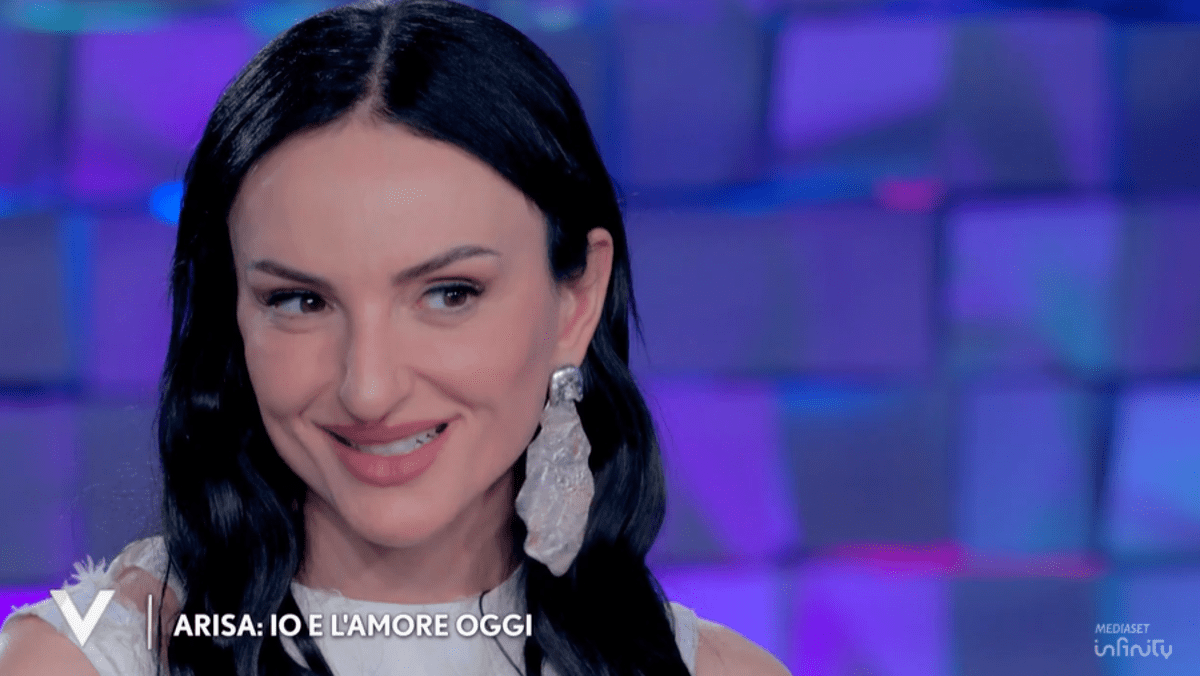 Arisa e la vita da single: "Ho provato le app di dating, ma non fanno per me" - 