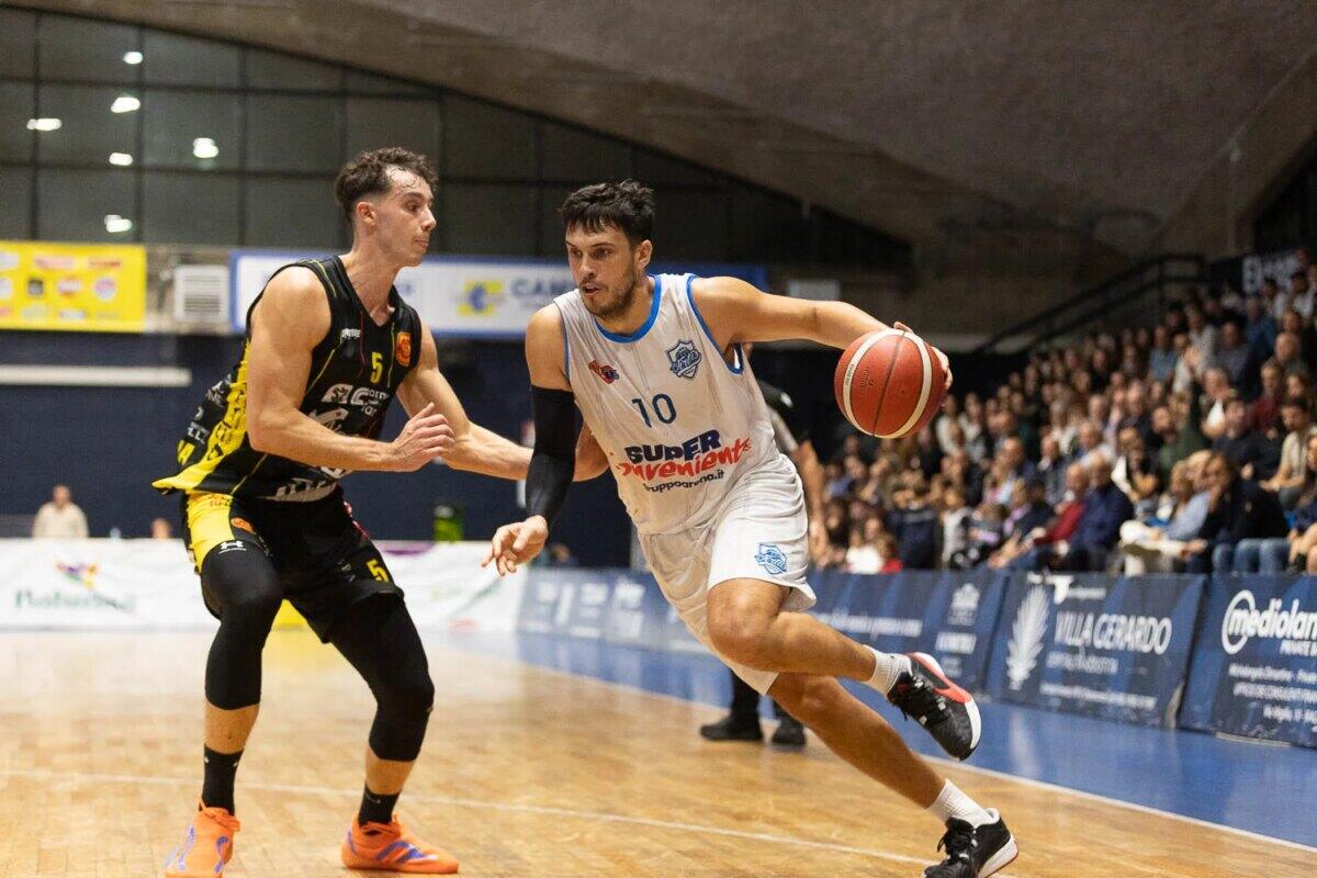 Virtus Ragusa pronta per i playoff: domenica inizia la sfida contro Angri nelle ottavi di finale - 