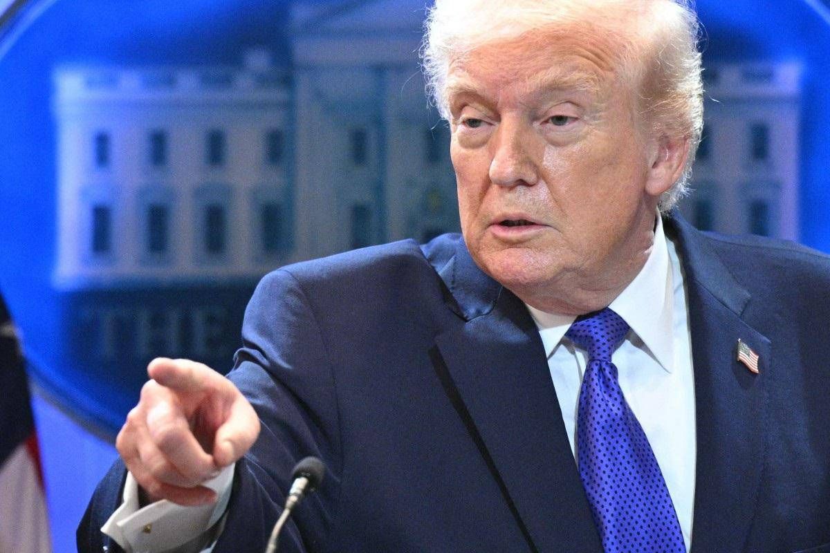 Usa-Iran, attacco americano contro barche e siti di missili. Trump: "Uranio sarà distrutto" - 