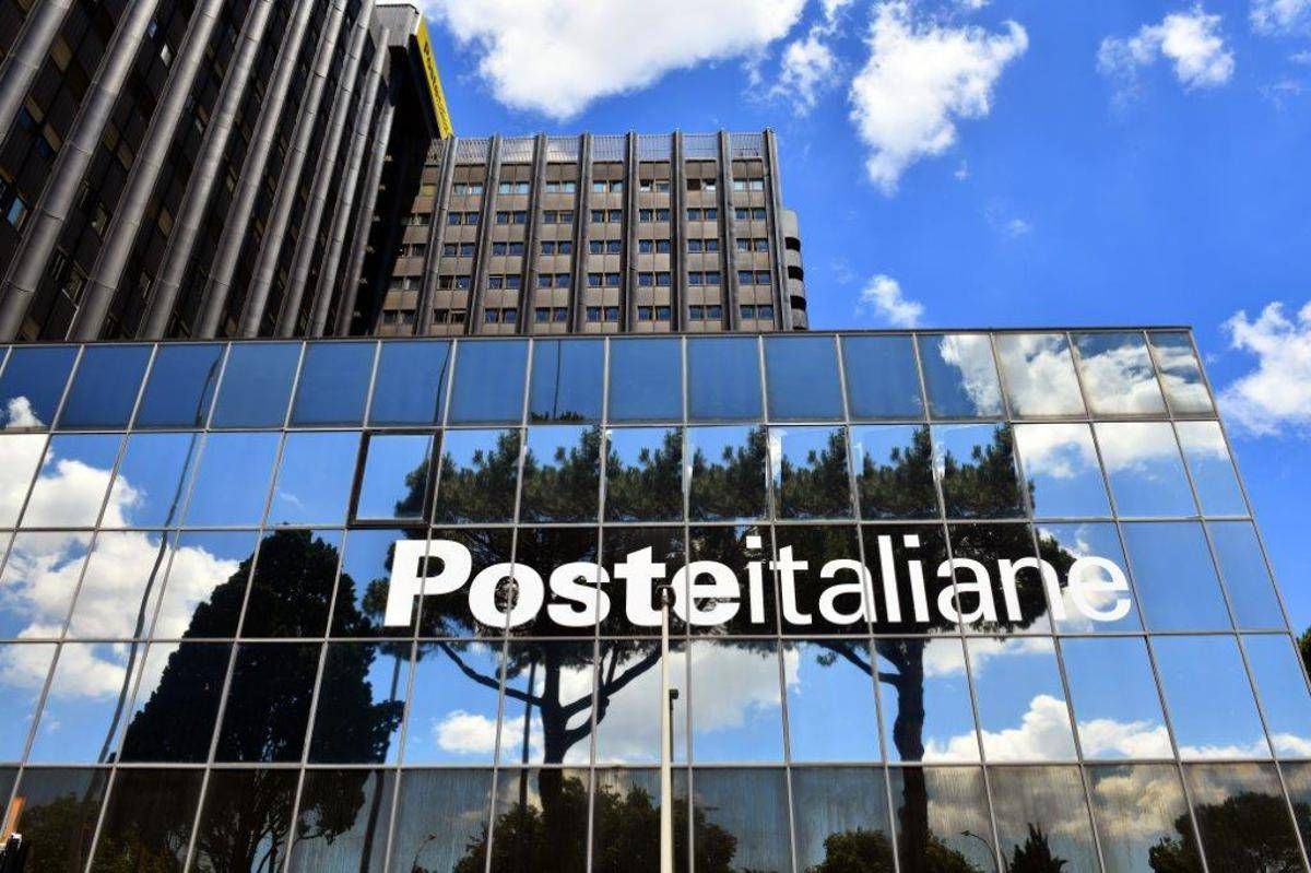 Poste, nel 2025 ha generato 14 miliardi di Pil, oltre mezzo punto percentuale - 