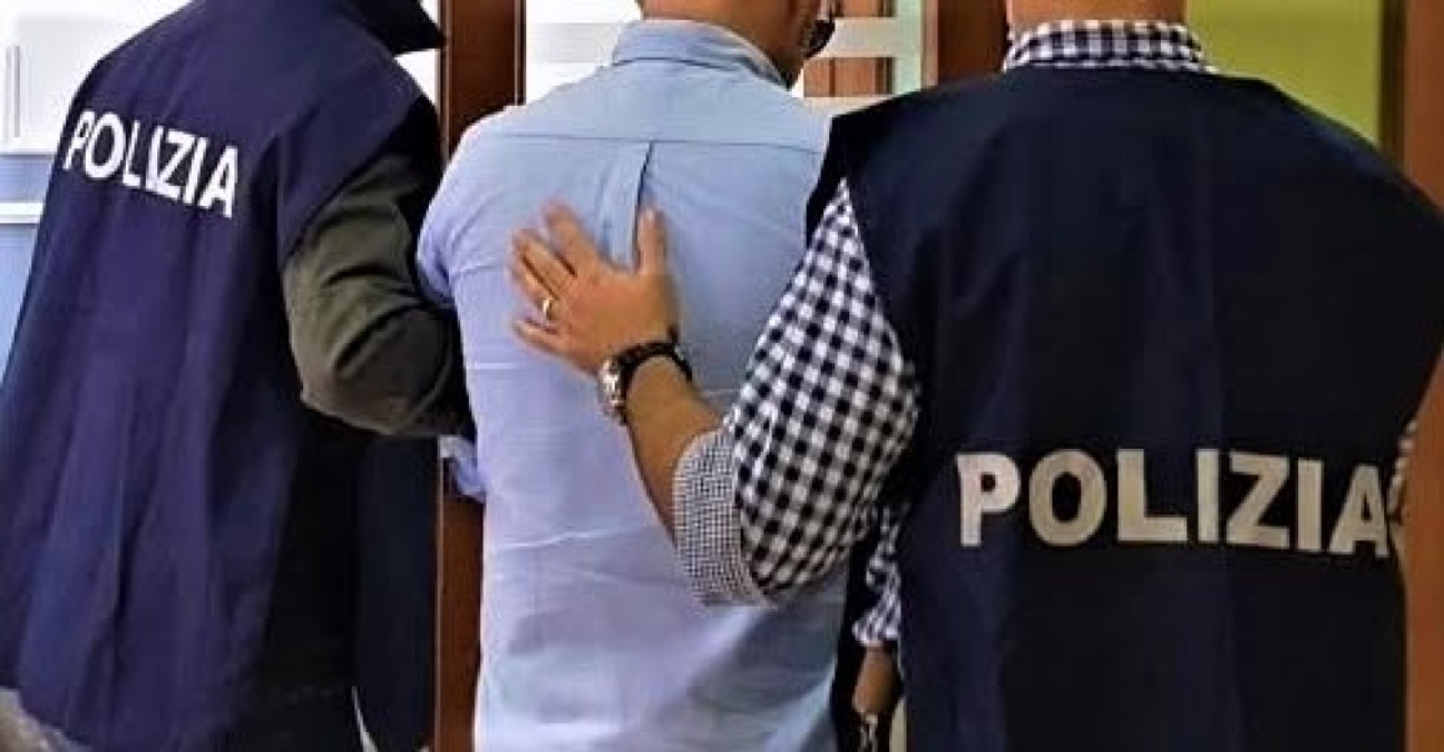 Gela: la Polizia esegue due arresti per condanne definitive, fino a 7 anni e 2 mesi - Credit Foto Questura di Caltanissetta