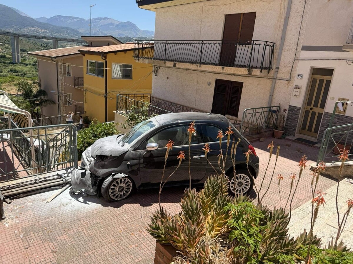 Inseguimento a Campofelice: arrestato un 30enne dopo schianto con auto rubata - 