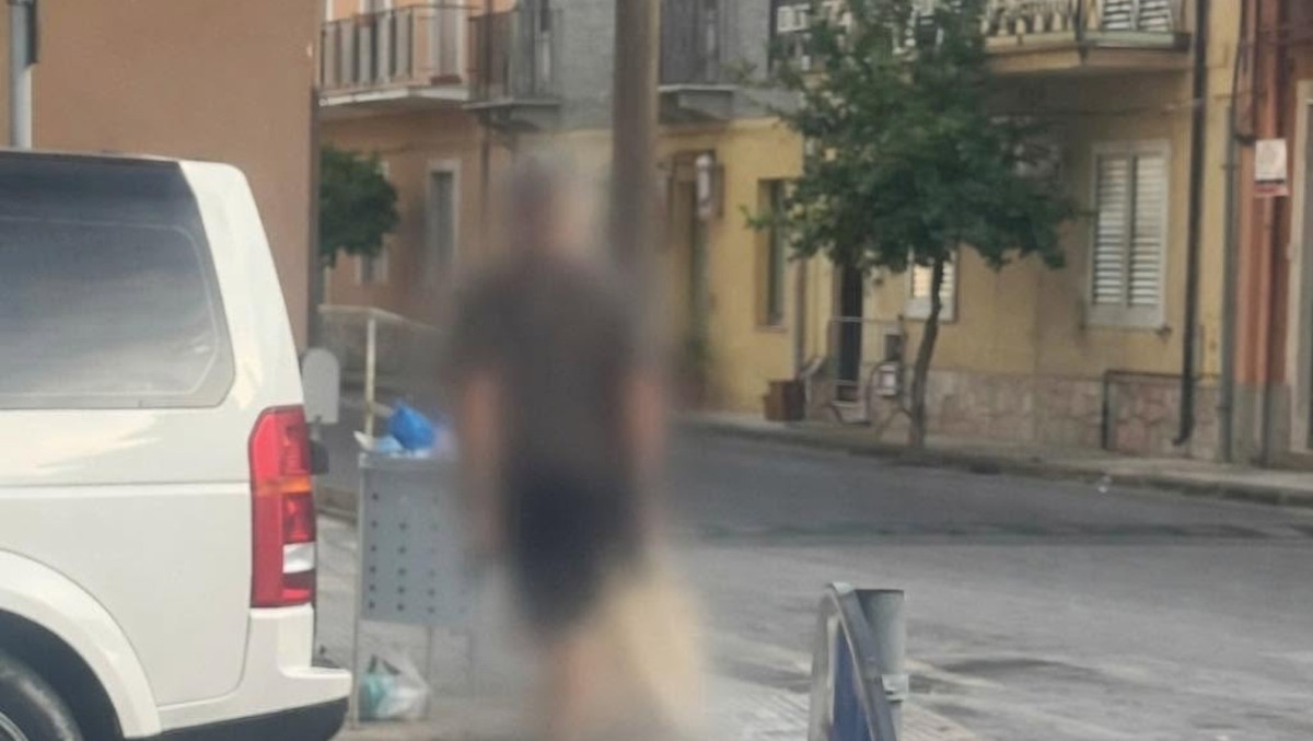 Oliveri: videosorveglianza mobile individua responsabili di abusi su decoro e sicurezza - Credit Foto Comune di Oliveri