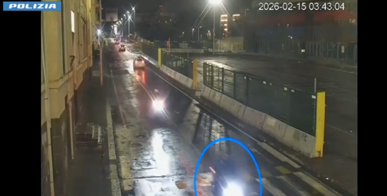 Catania: lite in discoteca degenera in sparatoria tra clan, tre arresti compresa la vittima - 