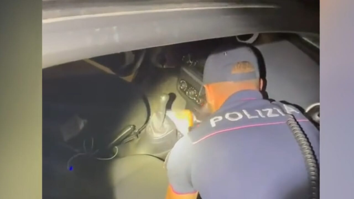 A Catania arrestato un 18enne di Biancavilla con 172 g di marijuana e 36 g di hashish - 