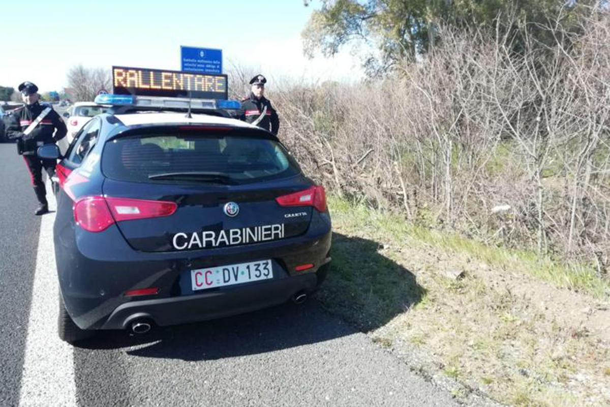 Scontro tra due auto nel Maceratese, due morti - 