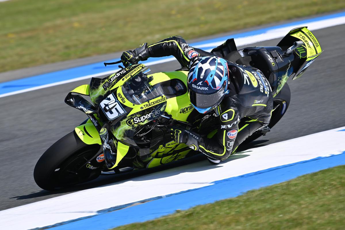 MotoGp, Fernandez vince gara sprint ad Assen. Ogura e Di Giannantonio sul podio - 