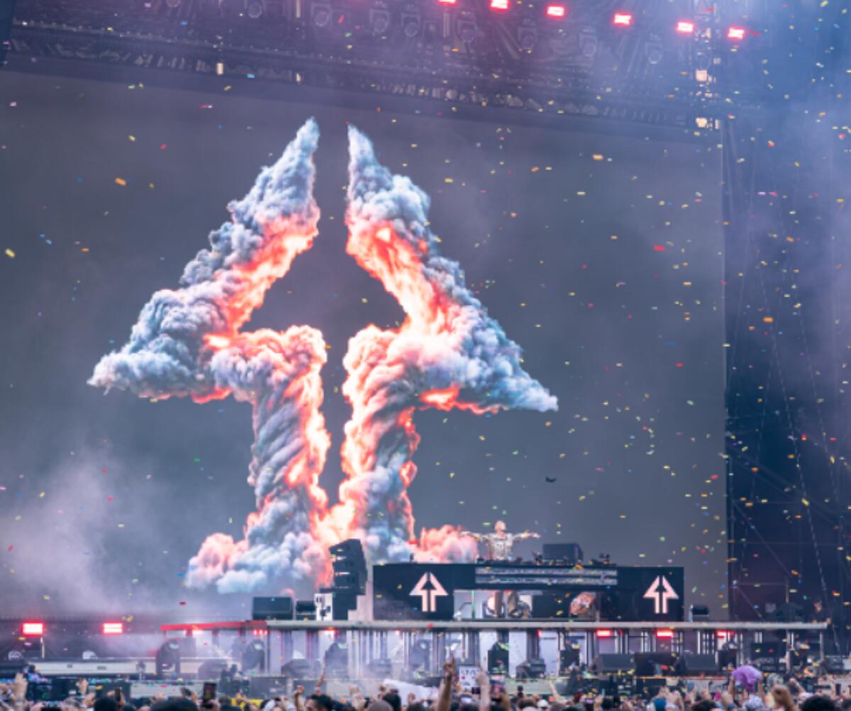Gabry Ponte trasforma San Siro in una discoteca a cielo aperto, lo show tra Millennial e Gen Z - 