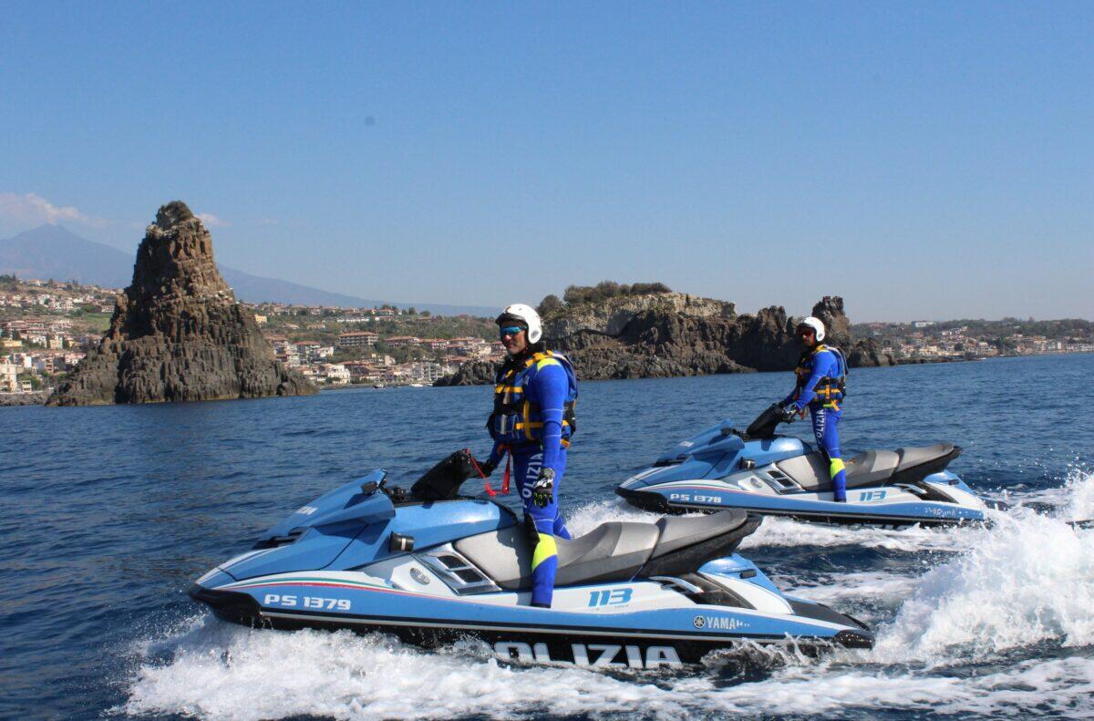 Polizia di Catania intensifica la sicurezza in mare con le 'volanti del mare' - 