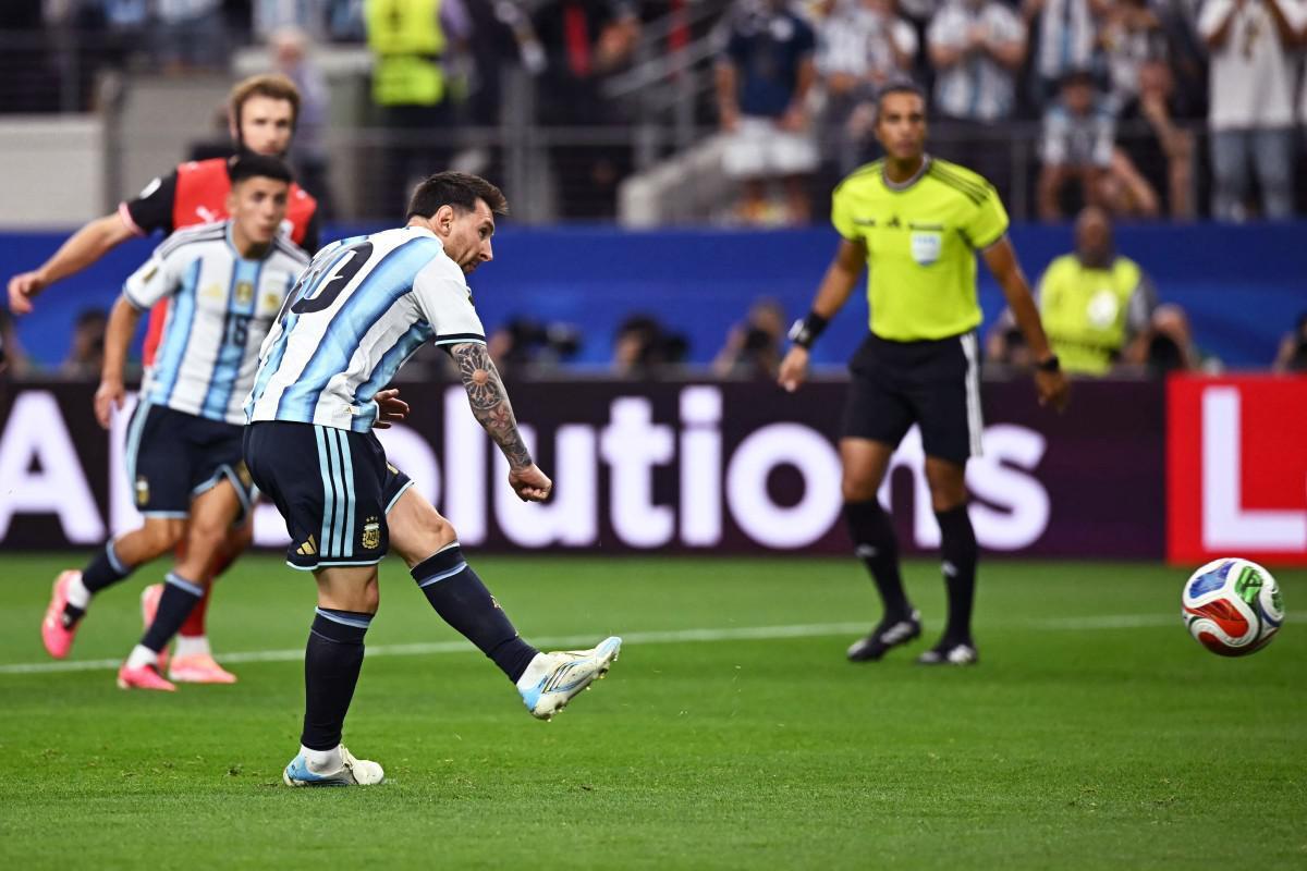 Argentina-Austria, proteste su rigore. Ma Messi sbaglia - 