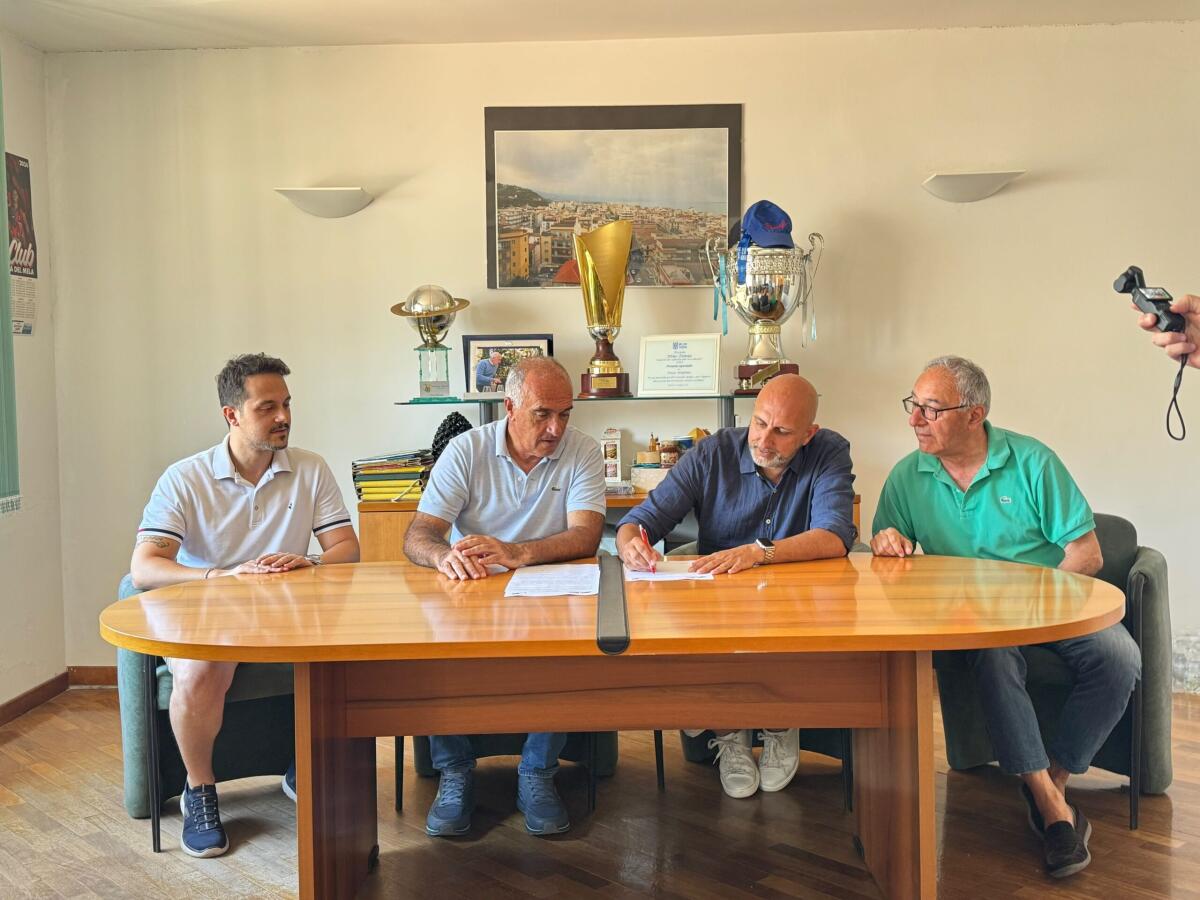 Infodrive Capo d'Orlando conferma coach Domenico Bolignano per la stagione 2026/2027 - 